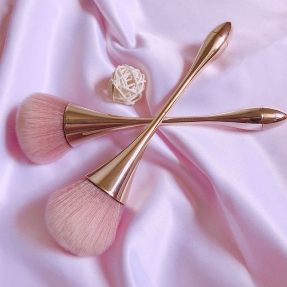 1 Pcs Rose Gold Powder Blush Brush - Picture 3 of 7